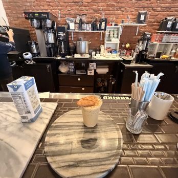 Urli Bird Coffee - Coffee & Tea Near Me - Los Angeles, California Urli Bird Coffee - Coffee & Tea Near Me - Los Angeles, California