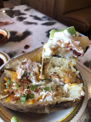 Mike Anderson's Barbeque House & Catering Company by null