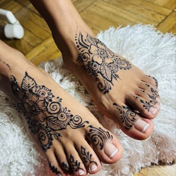 Henna By Divyy - Jagua freshly done - Henna Artists Near Me - Los Angeles, California Henna By Divyy - Jagua freshly done - Henna Artists Near Me - Los Angeles, California