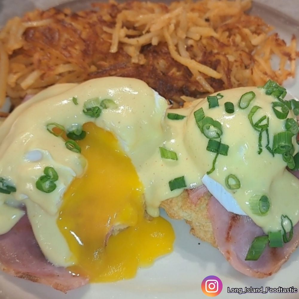 Buttermilk's Farmhouse - The Traitor - Breakfast & Brunch Near Me - Patchogue, New York