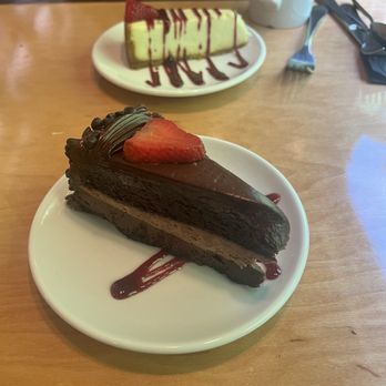 Virginia Scenic Railway - Triple Chocolate Cake & Cheesecake - Trains Near Me - Staunton, Virginia Virginia Scenic Railway - Triple Chocolate Cake & Cheesecake - Trains Near Me - Staunton, Virginia