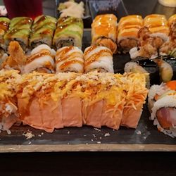 Mr Tokyo - Dragon roll, white tiger roll, spicy butterfly roll, samurai roll, spider roll, new york roll.