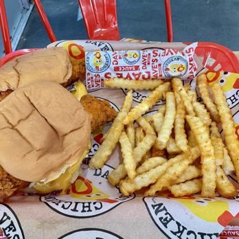 Dave's Hot Chicken - Chicken Shop Near Me - Las Vegas, Nevada Dave's Hot Chicken - Chicken Shop Near Me - Las Vegas, Nevada