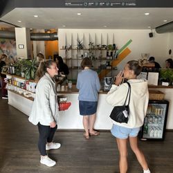 Huckleberry Roasters - Counter