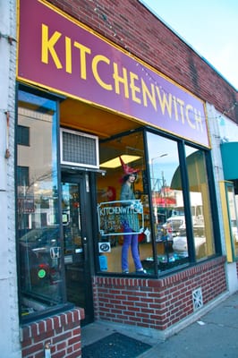 Kitchenwitch by null