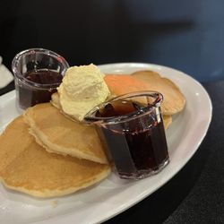 Blue Mound Cafe - Little Road - Silver Dollar Pancakes