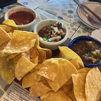 Mekiko Cantina - Salsa flight - Tacos Near Me - Kapolei, Hawaii