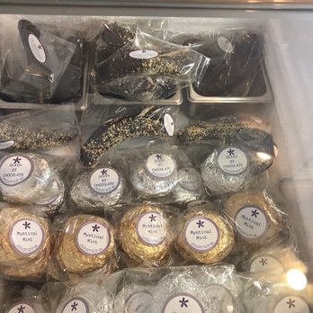 Dorinda's Chocolates - Downtown Reno - Desserts Near Me - Reno, Nevada