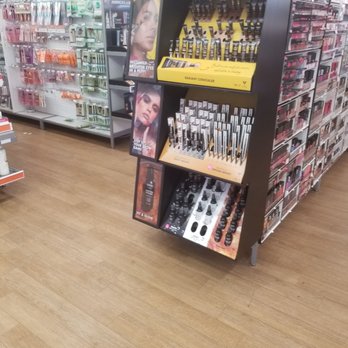 Ulta Beauty - Cosmetics & Beauty Supply Near Me - Las Vegas, Nevada
