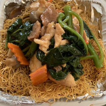 Hollywood East Cafe - Combination Pan Fried Noodles - Dim Sum Near Me - Wheaton, Maryland Hollywood East Cafe - Combination Pan Fried Noodles - Dim Sum Near Me - Wheaton, Maryland