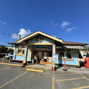 Waiola Shave Ice - Storefront - Ice Cream & Frozen Yogurt Near Me - Honolulu, Hawaii Waiola Shave Ice - Storefront - Ice Cream & Frozen Yogurt Near Me - Honolulu, Hawaii
