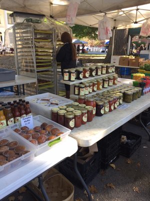 Douglass Loop Farmers Market by null