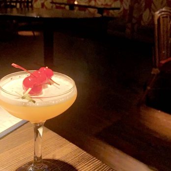 Hula's Modern Tiki - Hawaiian Near Me - Phoenix, Arizona