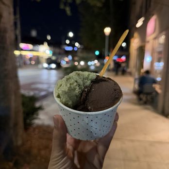 Fainting Goat Gelato - Chocolate and pistachio gelato - small split cup - Coffee & Tea Near Me - Seattle, Washington Fainting Goat Gelato - Chocolate and pistachio gelato - small split cup - Coffee & Tea Near Me - Seattle, Washington