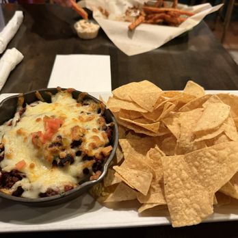 The Little Grille - Chili - American Near Me - Littleton, New Hampshire