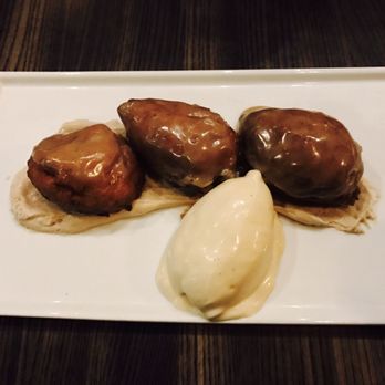 Vida - Ricotta Doughnuts with Butter Icecream - New American Near Me - Indianapolis, Indiana Vida - Ricotta Doughnuts with Butter Icecream - New American Near Me - Indianapolis, Indiana