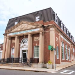 Members Plus Credit Union - Medford Branch Exterior