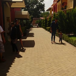 Buffet Santa Anita - Corredor de acceso