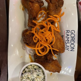 Gordon Ramsay Burger Las Vegas - Wings with blue cheese on the side. - Burgers Near Me - Las Vegas, Nevada Gordon Ramsay Burger Las Vegas - Wings with blue cheese on the side. - Burgers Near Me - Las Vegas, Nevada