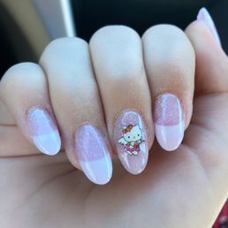 Hello Kitty Nails by Taylor