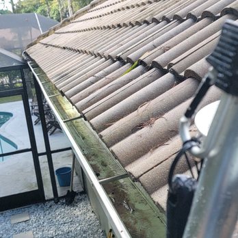 Rickys Gutter Cleaning Service - Cleaned Gutters with Silicone Coating - Gutter Services Near Me - Pembroke Pines, Florida