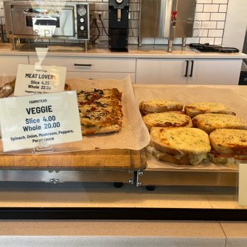 Bonrue Bakery - Slices of.. flatbread? Pizza? And sandwiches. - Bakeries Near Me - St George, Utah Bonrue Bakery - Slices of.. flatbread? Pizza? And sandwiches. - Bakeries Near Me - St George, Utah