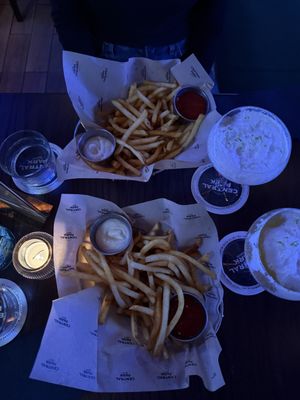 Central Park Tavern by null