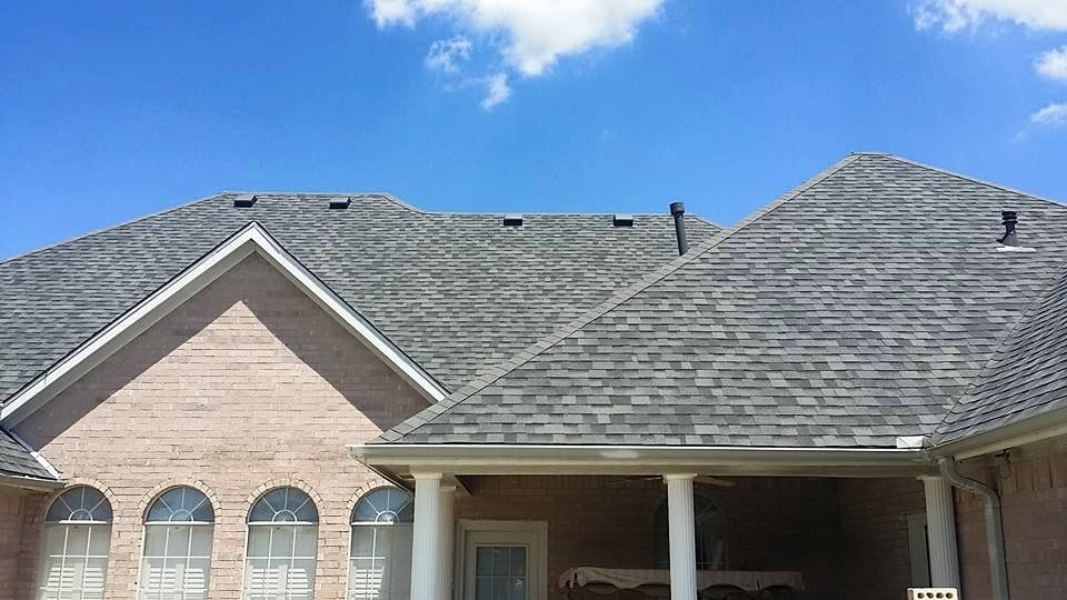 Slide of R & R Exteriors