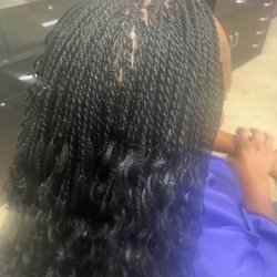 Yasmin Hair Braiding
