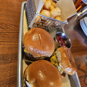 Bar Louie - Stonebridge - Regular sliders with tots - Bars Near Me - Woodbridge, Virginia