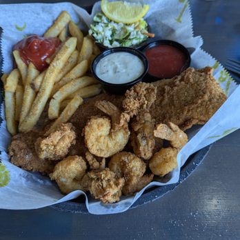 Pier 14 Restaurant & Lounge - Seafood Platter - Seafood Near Me - Myrtle Beach, South Carolina Pier 14 Restaurant & Lounge - Seafood Platter - Seafood Near Me - Myrtle Beach, South Carolina