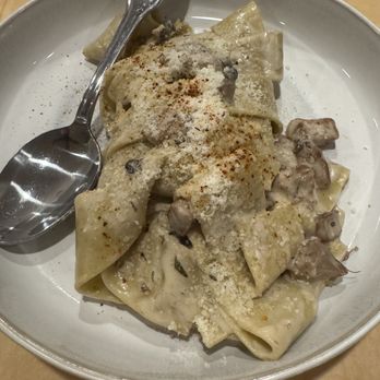 Calafuria - PAPPARDELLE MUSHROOM RAGÙ - Italian Near Me - Reno, Nevada