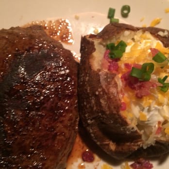 Outback Steakhouse - Delicious 12oz Sirloin w/Loaded Baked Potato. - Steakhouses Near Me - Shenandoah, Texas