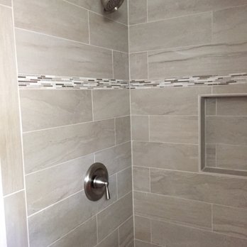 Profile Flooring - a shower in a bathroom - Flooring Near Me - Addison, Illinois Profile Flooring - a shower in a bathroom - Flooring Near Me - Addison, Illinois