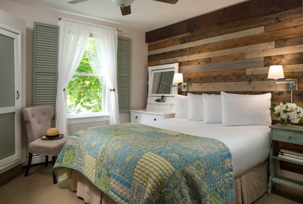 Squam Lake Inn by null