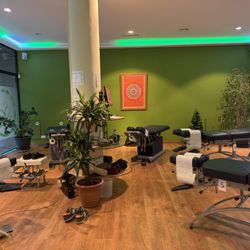 PuraVida Quiropractica - Sala ajustes