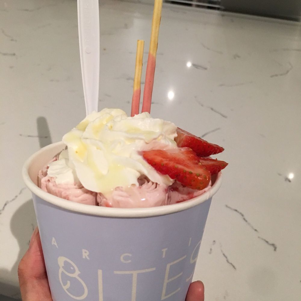 Arctic Bites - love @ first bite - presentation lacking a little - Ice Cream & Frozen Yogurt Near Me - Toronto, Ontario