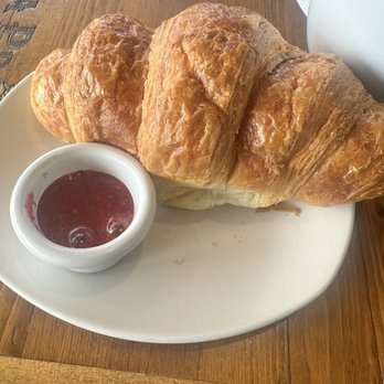 La Provence - Croissant - Bakeries Near Me - Vancouver, Washington