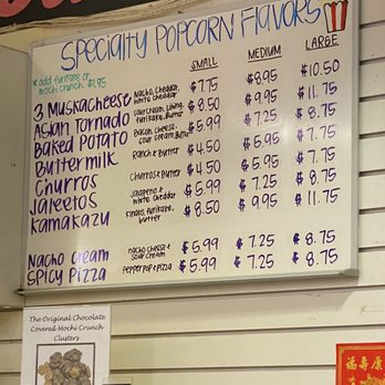 Carousel Candyland - Candy Stores Near Me - Honolulu, Hawaii