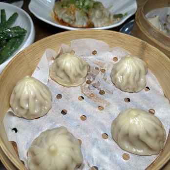 Northern Cafe - El Segundo - Pork Soup Dumplings 小笼包 (8) - Chinese Near Me - El Segundo, California Northern Cafe - El Segundo - Pork Soup Dumplings 小笼包 (8) - Chinese Near Me - El Segundo, California