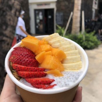 Tucker & Bevvy - Green Banana Bowl - Breakfast & Brunch Near Me - Honolulu, Hawaii Tucker & Bevvy - Green Banana Bowl - Breakfast & Brunch Near Me - Honolulu, Hawaii