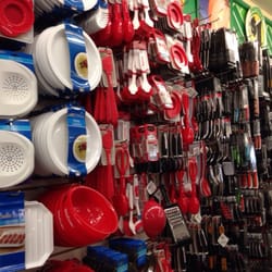 99 Cents Stuff-Kendall - Kitchen