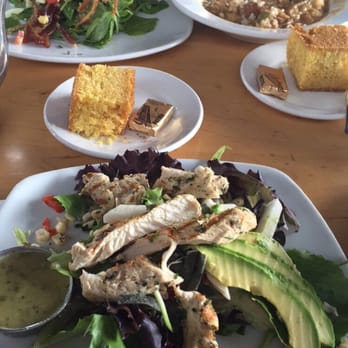 Memphis Cafe - Southern Near Me - Costa Mesa, California
