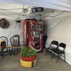 Washington Used Tire & Wheel - Waiting area