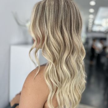 Davida Salon - Hair Add Color Balancing - Hair Extensions Near Me - New York, New York