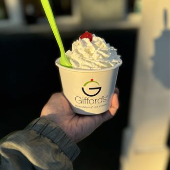 Gifford's Famous Ice Cream - Nothing like a sunset and a Small Sundae (2 Scoops) from Giffords! - Ice Cream & Frozen Yogurt Near Me - Waterville, Maine Gifford's Famous Ice Cream - Nothing like a sunset and a Small Sundae (2 Scoops) from Giffords! - Ice Cream & Frozen Yogurt Near Me - Waterville, Maine