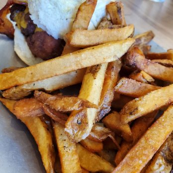 bisQit - Litchfield - Burgers Near Me - Pawleys Island, South Carolina bisQit - Litchfield - Burgers Near Me - Pawleys Island, South Carolina