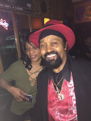 Lakeside Lounge by null