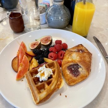 Piper - BELGUIM STYLE WAFFLES AND Some fruits - New American Near Me - Oceanside, California Piper - BELGUIM STYLE WAFFLES AND Some fruits - New American Near Me - Oceanside, California