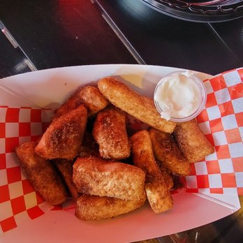 1000° Wood Fired Pizza - Cinnamon sticks - Pizza Near Me - Mt. Summit, Indiana 1000° Wood Fired Pizza - Cinnamon sticks - Pizza Near Me - Mt. Summit, Indiana